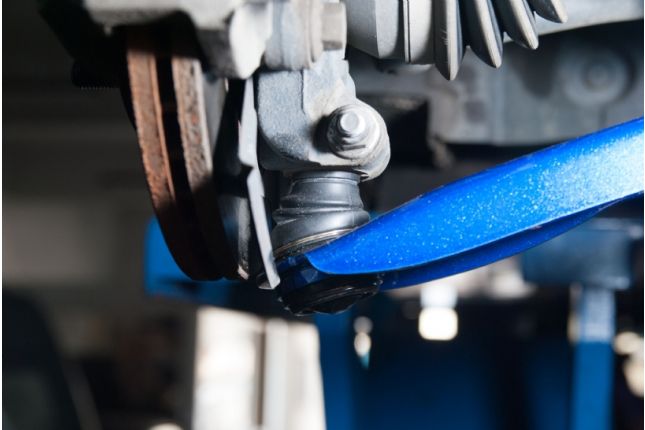 Hardrace vorderer unterer Querlenker mit Kugelgelenk Mazda 2