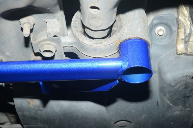 Hardrace vordere untere Strebe Mazda