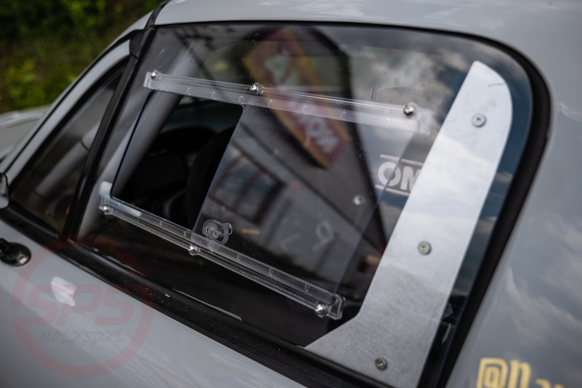 makrolonscheibe-2-von-38LUaxjlnDHlw3