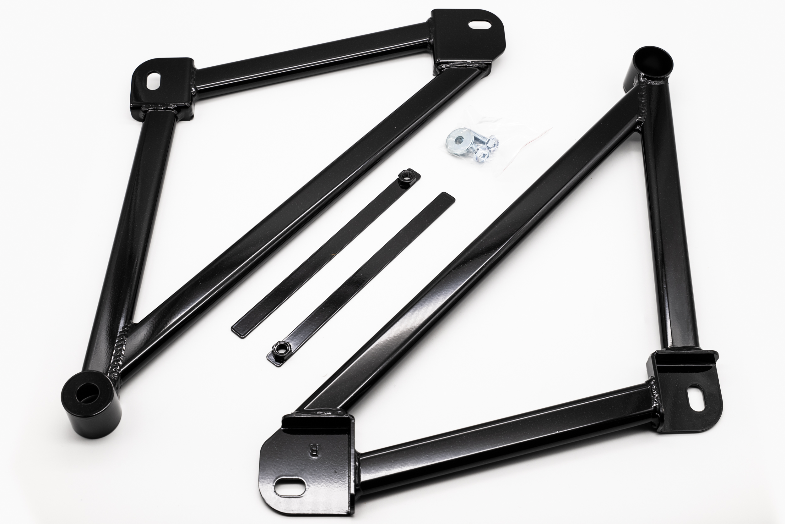 Q0716-Hardrace-1-von-1 Hardrace Verstrebung MX-5 ND unten Hinten Dreieck schwarz