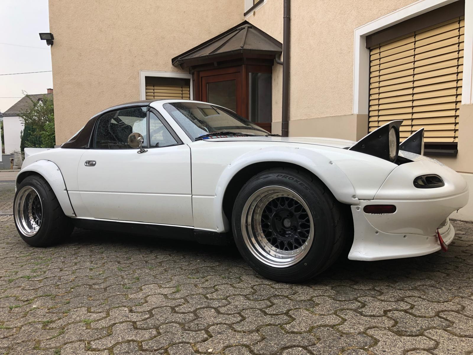 GFK Bodykit MX-5 NA RB Style